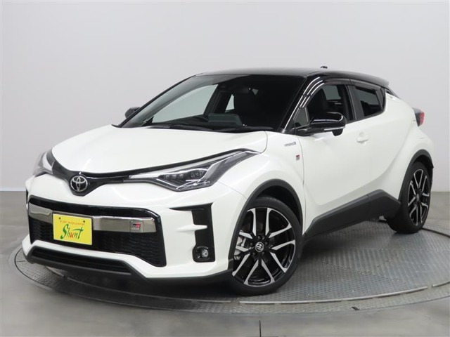 C-HR ハイブリッド 1.8 S GR スポーツ 