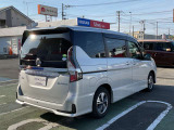 セレナ 1.2 e-POWER ハイウェイスター V 