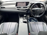 ES 300h Fスポーツ 