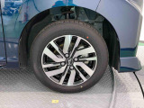 納車前にはプロのメカニックが点検、整備を行いますので安心してお乗り頂けます!!