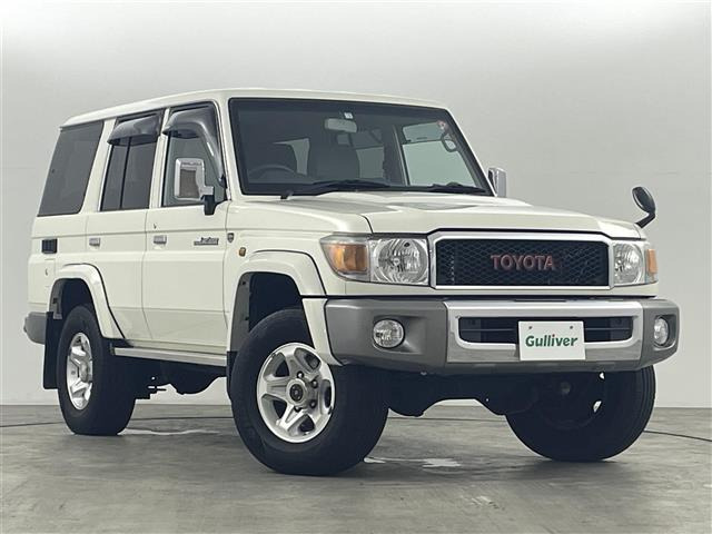 ランドクルーザー  4WD 5MT