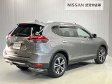 エクストレイル 2.0 20Xi 4WD 3列車