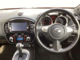 車内クリーニングです。快適にお乗りいただけます。