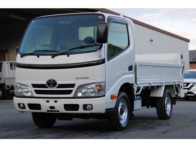 トヨエース  平ボディー1.35tパワーゲート(PG)4WD