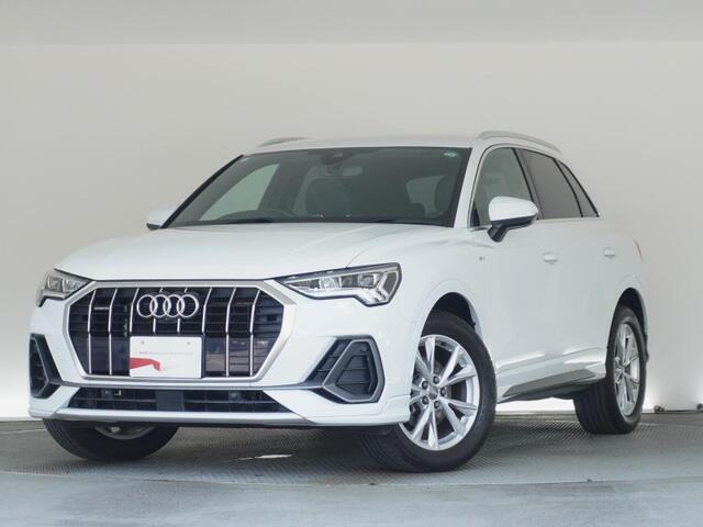 Q3  35 TDI クワトロ Sライン ディーゼルターボ 4WD