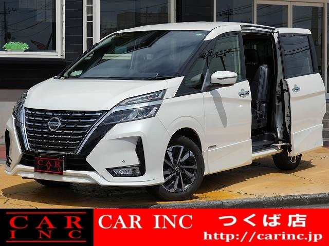セレナ 2.0 ハイウェイスター V 両側パワスラ 衝突軽減ブレーキ クルコン