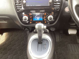 ジューク 1.5 15RX V アーバンセレクション 