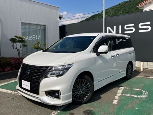 エルグランド 2.5 250ハイウェイスターS アーバンクロム 4WD 