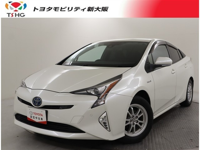 プリウス 1.8 A E-Four 4WD 