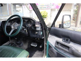 ドレスアップした車の後付部品などですが中古の為、全て現状でお渡しします。保証はありません。気になるものは動作確認しますので事前に聞いて下さい。