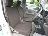 こちらのお車はご来店いただける方のみの販売に限らせていただきます。ご契約手続きは店頭にてお願い致します。