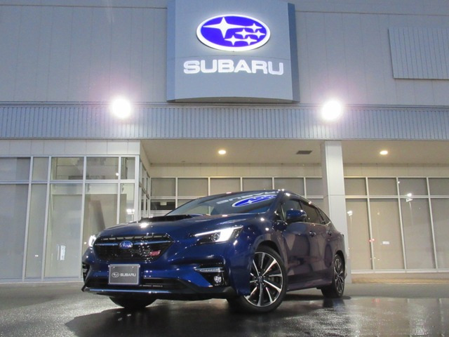 レヴォーグ  2.4 STI スポーツR EX 4WD
