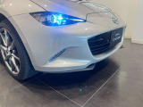 LEDヘッドランプ、ポジションランプも付いております。