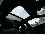 GLAクラス GLA200d 4マチック AMGライン 4WD 4WD サンルーフ