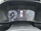 XC40 T4 AWD モメンタム 4WD 本革シート