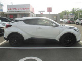 C-HR  C-HR G モードネロ