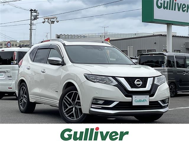 エクストレイル 2.0 モード・プレミア ハイブリッド 4WD 本革シート
