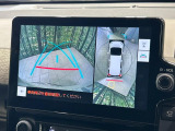 【パノラミックビューモニター】専用のカメラにより、上から見下ろしたような視点で360度クルマの周囲を確認することができます☆死角部分も確認しやすく、狭い場所での切り返しや駐車もスムーズに行えます。