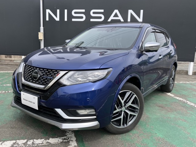エクストレイル 2.0 AUTECH iパッケージ 4WD 2列車