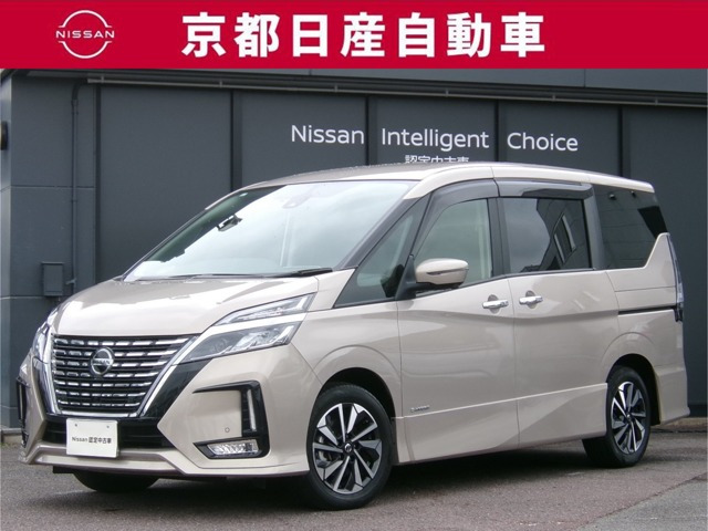 セレナ 2.0 ハイウェイスター V 