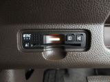 今や標準装備になりつつあるETC車載器も装着されております。料金所を通過するときも楽々です。
