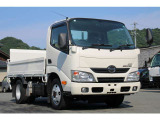 デュトロ 4.0 全低床 ディーゼル 4WD 平ボディ-2tパワーゲート(PG)