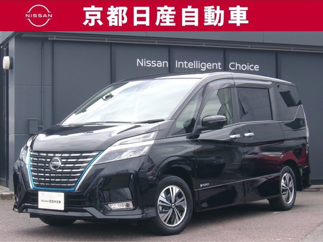 セレナ 1.2 e-POWER ハイウェイスター V 