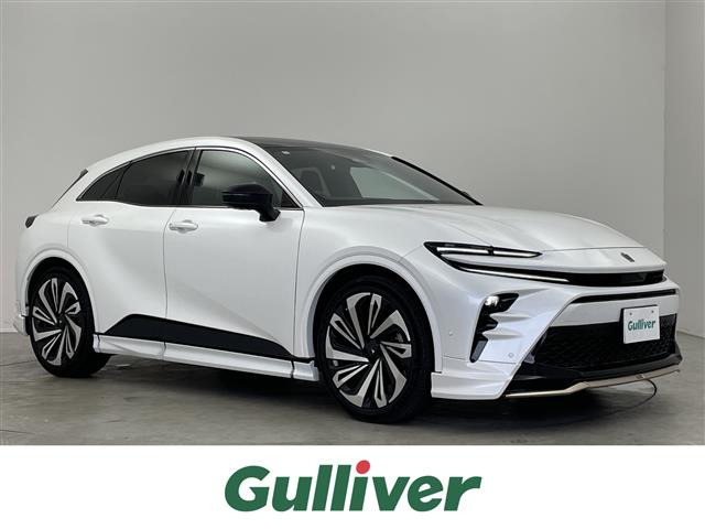 クラウンスポーツ 2.5 Z E-Four 4WD 本革シート