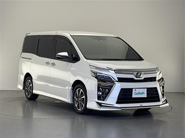 ヴォクシー 2.0 ZS 煌 修復歴無し