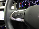 Travel Assist。設定した速度を上限に自動で加減速し、一定の車間距離,およ走行レーンを保つことでロングドライブの疲労を軽減します。