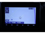 純正SDナビ付き。フルセグでテレビも見れて、CD・DVDの再生もできます。品番NSZT-Y68T