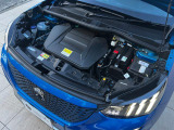 電気自動車の軽快な走りをご体感下さい。パワーユニットには、高効率電動モーターと50kWhの大容量リチウムイオンバッテーパックを採用。