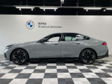 BMWならではの美しいボディラインです。