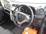 運転席操作部全体になります!色の剥げなどなく綺麗です!ぜひ一度ご来店になり実車をご覧ください!もちろん遠方のお客様からのお問い合わせも大歓迎です!