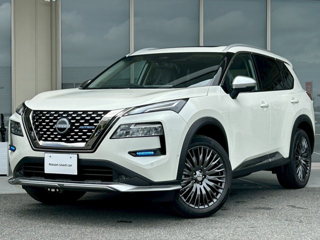 エクストレイル 1.5 AUTECH アドバンスド パッケージ e-4ORCE 4WD 