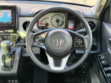手がすぐに届いて操作しやすいインパネオートマ☆シートの高さやハンドルの位置なども運転しやすいように配慮されています!