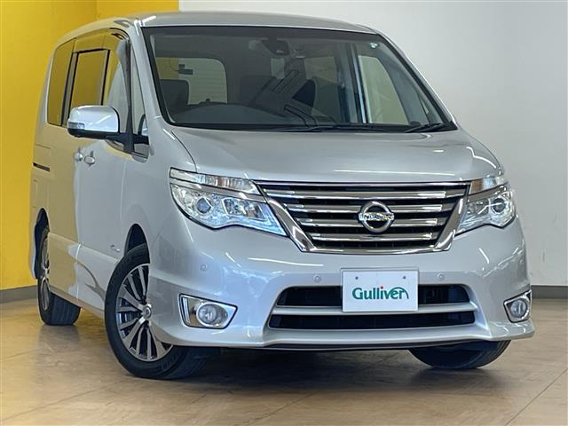 セレナ 2.0 ハイウェイスター S-HYBRID 修復歴無し