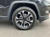 現車確認をご希望の方は是非当店へお越しくださいませ。ご遠方でしたら詳細画像をお送り致しますのでご用命下さい。