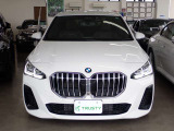 BMW在庫保有台数常時100台以上!ご来店の際はBMW本店(厚木市下荻野140-1)にご来店ください!弊社自慢の全天候型ショールーム!BMW在庫保有台数常時100台以上ございます!