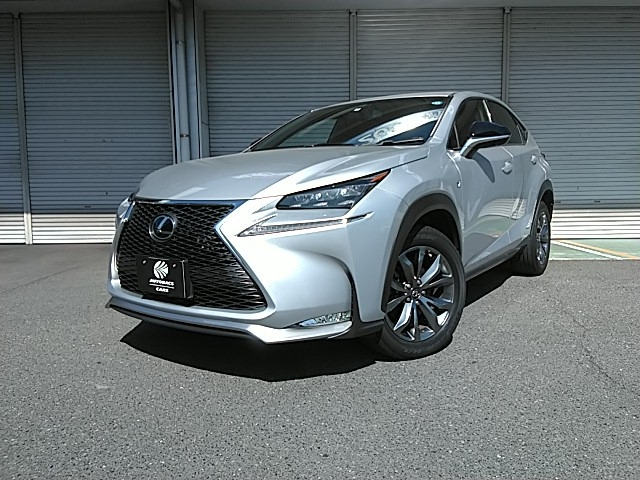 NX 200t Fスポーツ 
