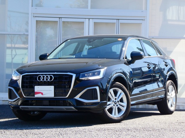 Q2 35 TFSI アドバンスド 