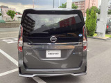セレナ 1.2 e-POWER ハイウェイスター V 