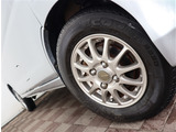 【車屋】として、長く車業界に従事した経験豊富なスタッフが在籍しております。