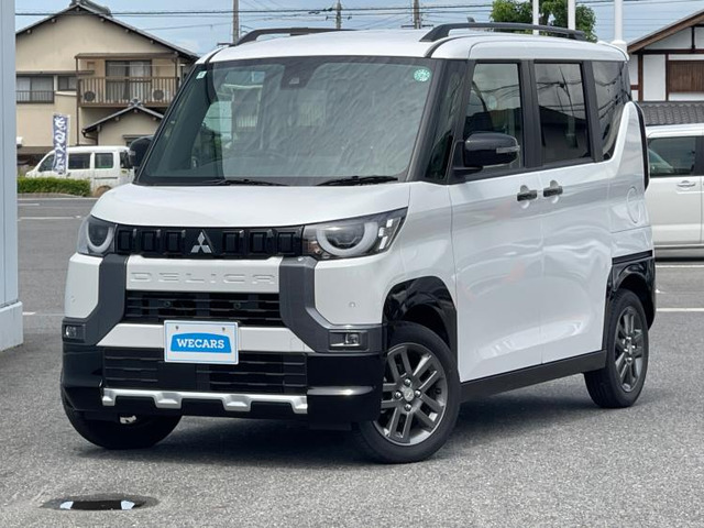 デリカミニ T プレミアム 4WD 