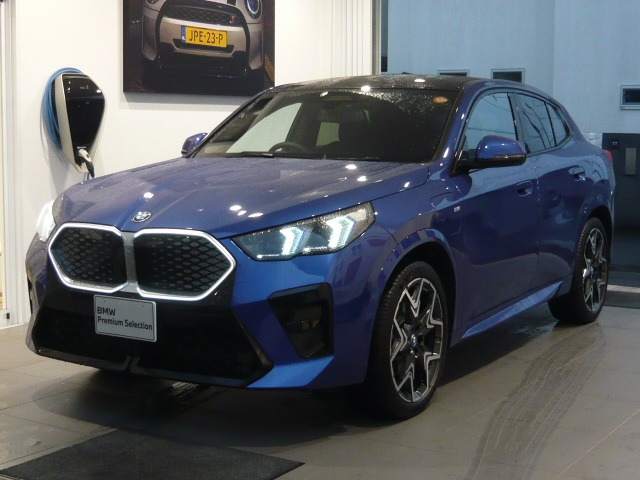 iX2 xドライブ30 Mスポーツ 4WD 