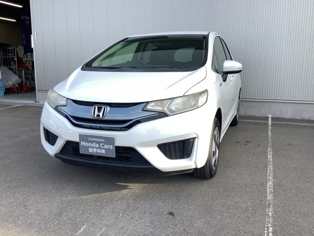 フィット 1.5 ハイブリッド Fパッケージ 4WD 