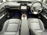 プリウス 1.8 A ツーリングセレクション E-Four 4WD 