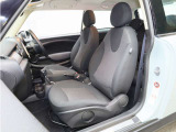 下取買取車両候補の詳細をぜひ教えてください!バイク、トラックまでなんでも大歓迎です。ローン残債が残っている車両の下取手続もお任せください。