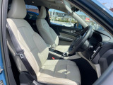 XC40  4WD 本革シート