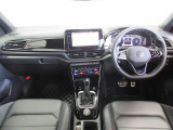 T-Roc R ブラック スタイル 4WD 